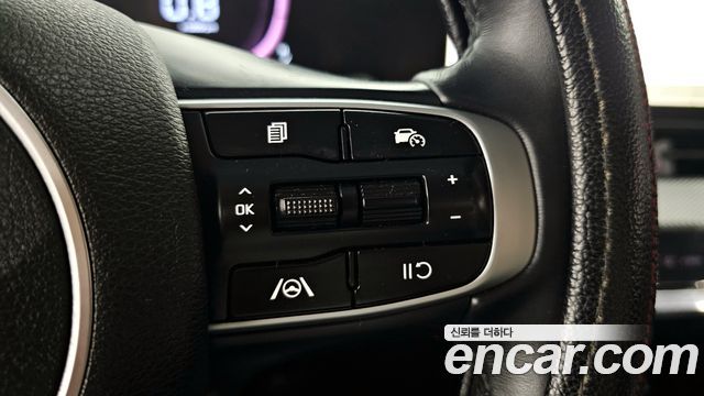 Kia Sportage (V) Diesel 2.0 2WD Prestige 2022 — фото 14