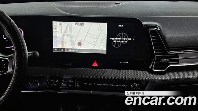 Kia Sportage (V) Diesel 2.0 2WD Prestige 2022 — фото 15