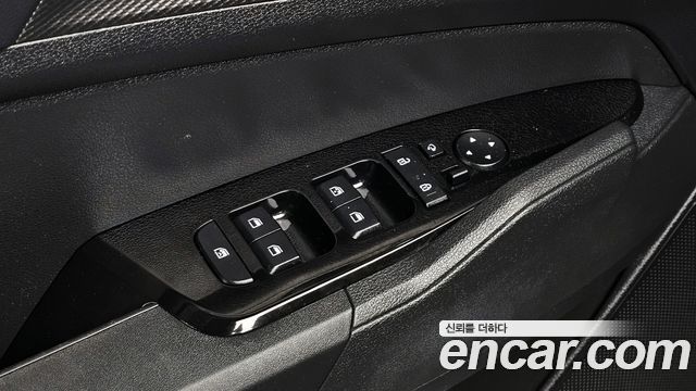 Kia Sportage (V) Diesel 2.0 2WD Prestige 2022 — фото 18
