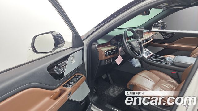 Lincoln Aviator (II) 3.0 Reserve  AWD 2022 — фото 13