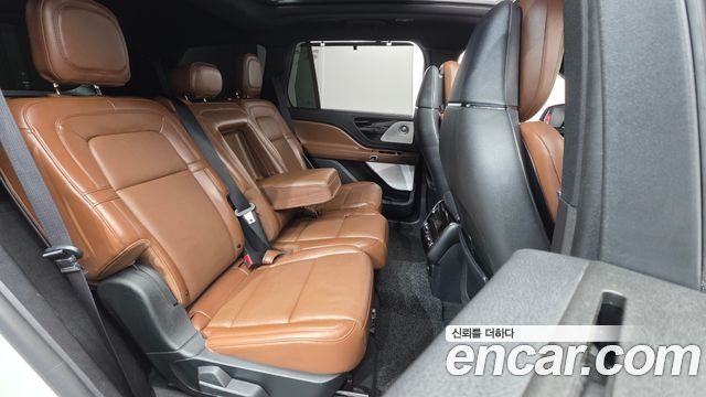 Lincoln Aviator (II) 3.0 Reserve  AWD 2022 — фото 18