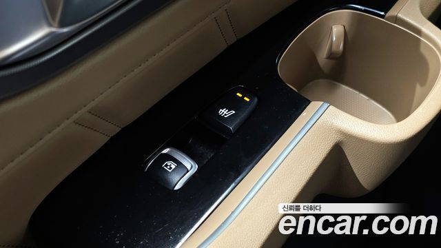 Kia Sorento (IV) Diesel 2.2 4WD Signature 2024 — фото 19