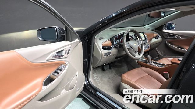 Chevrolet Malibu 2.0 Turbo LTZ Premium 2018 — фото 11