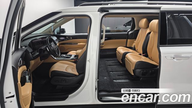 Kia Carnival (IV) Diesel 7-Seater Signature 2021 — фото 17