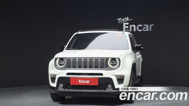 Jeep Renegade 1.3 Limited 2023 — фото 3