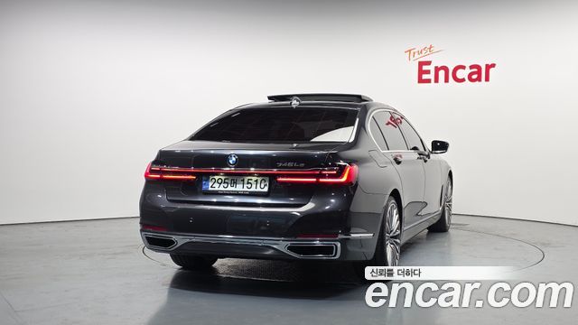 BMW 7 Series (G11) 745Le iPerformance Design Pure Excellence 2021 — фото 4