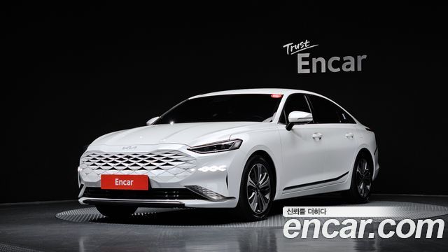 Kia K8 2.5 Gasoline 2WD Signature 2022 — фото 1