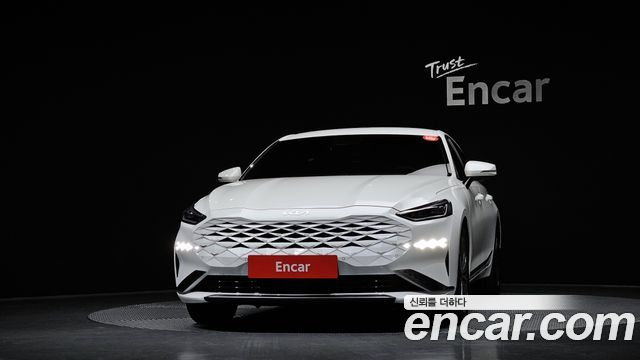 Kia K8 2.5 Gasoline 2WD Signature 2022 — фото 3