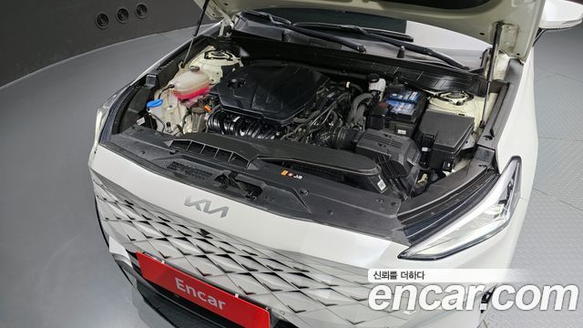 Kia K8 2.5 Gasoline 2WD Signature 2022 — фото 6