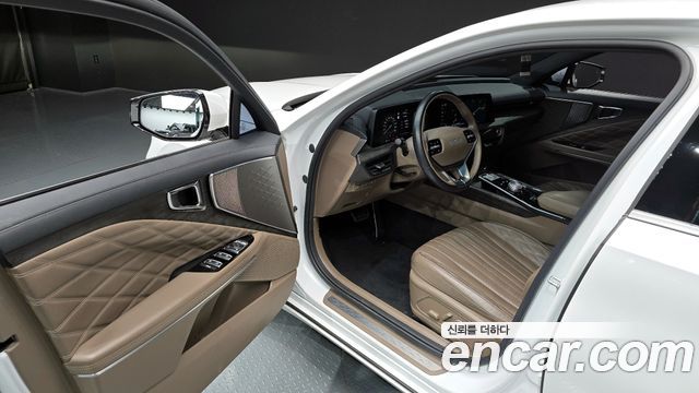 Kia K8 2.5 Gasoline 2WD Signature 2022 — фото 10