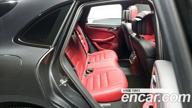 Porsche Macan 2.9 GTS 95B 2023 — фото 11
