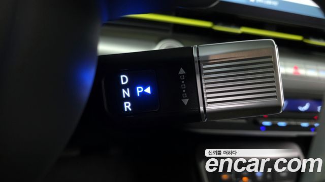 Hyundai Kona (SX2) Gasoline 1.6 Turbo 4WD Inspiration 2025 — фото 9