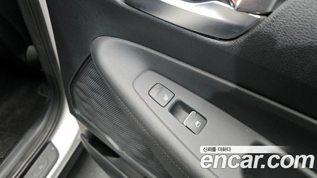 Hyundai Santa Fe Diesel 2.2 2WD Exclusive 2022 — фото 19