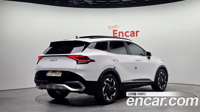 Kia Sportage (V) Gasoline 1.6 Turbo 2WD Signature 2022 — фото 2