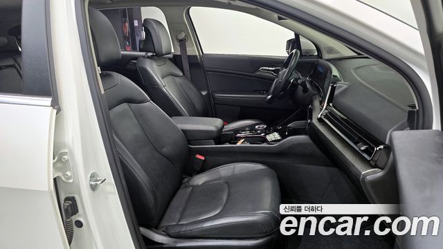 Kia Sportage (V) Gasoline 1.6 Turbo 2WD Signature 2022 — фото 12