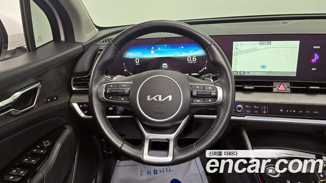 Kia Sportage (V) Gasoline 1.6 Turbo 2WD Signature 2022 — фото 14