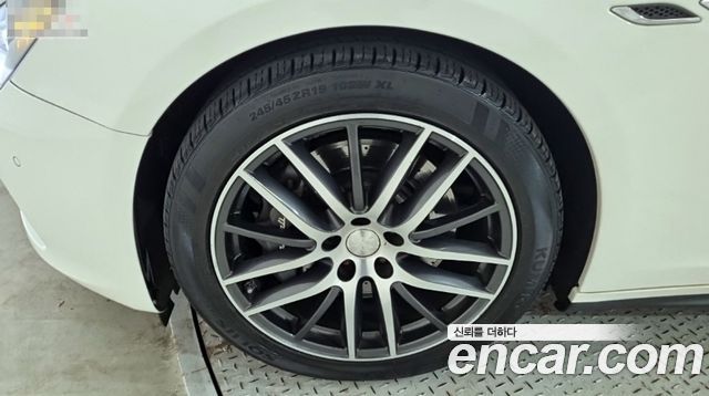 Maserati Ghibli 3.0 Diesel 3rd 2015 — фото 5