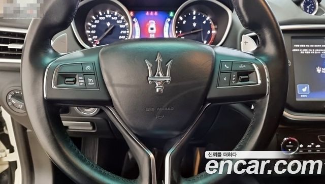 Maserati Ghibli 3.0 Diesel 3rd 2015 — фото 15