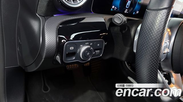 Mercedes-Benz A-Class (W177) A220 Sedan 2020 — фото 17