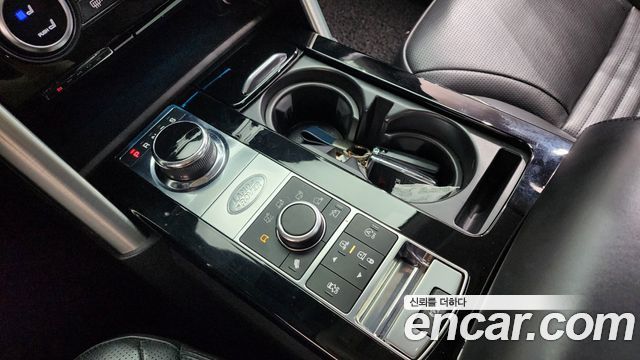 Land Rover Discovery 5 3.0 SD6 HSE Luxury 2019 — фото 9