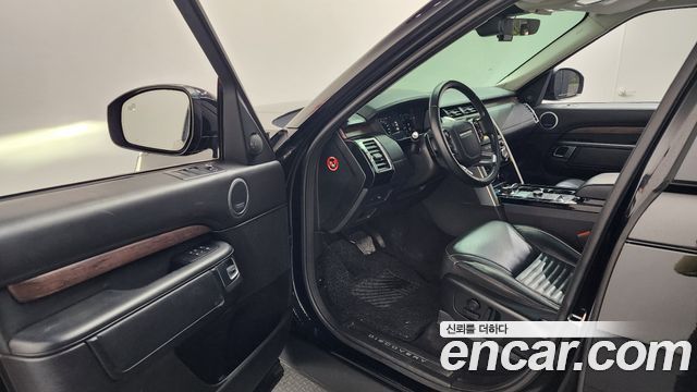 Land Rover Discovery 5 3.0 SD6 HSE Luxury 2019 — фото 10
