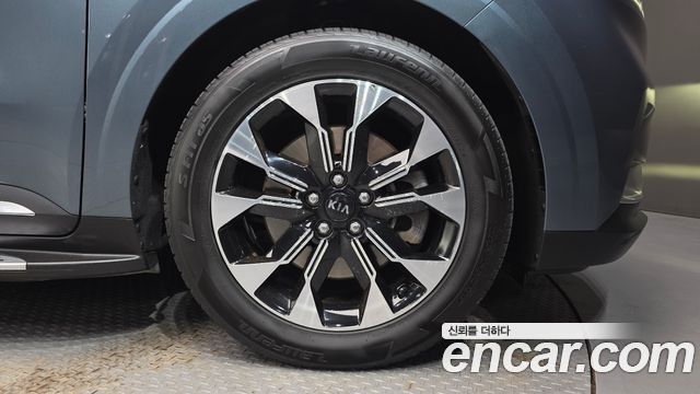 Kia Carnival (IV) Diesel 9-Seater Signature 2021 — фото 5