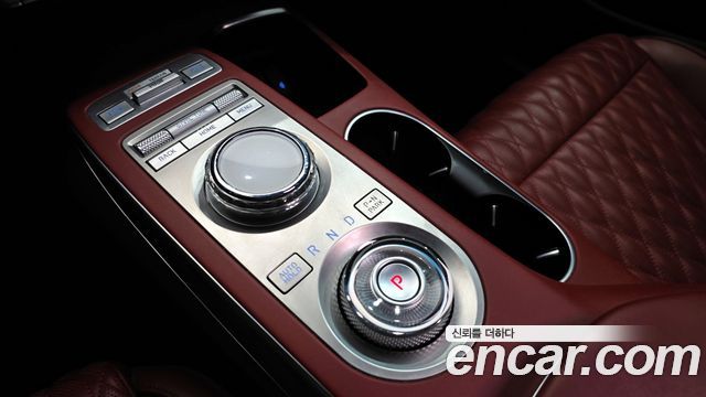 Genesis GV70 2.5T Gasoline AWD 2022 — фото 9
