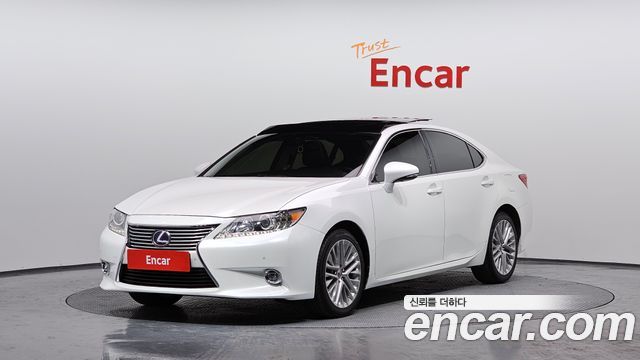 Lexus ES350 Executive XV60
