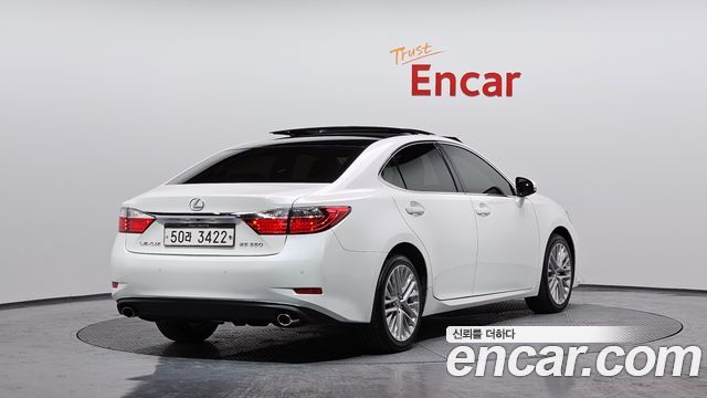 Lexus ES350 Executive XV60 2014 — фото 2