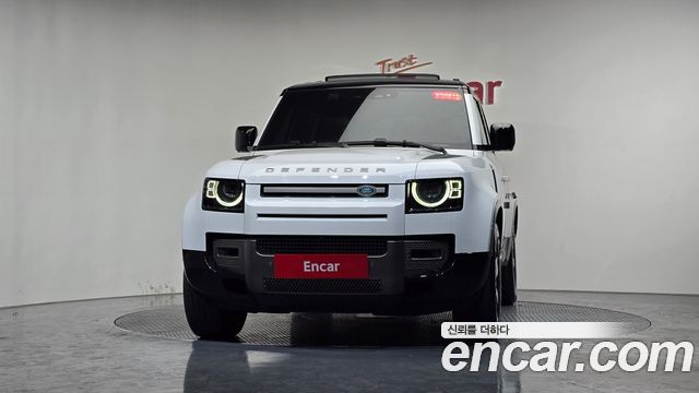Land Rover Defender (L663) 130 D300 X-Dynamic HSE 2024 — фото 3