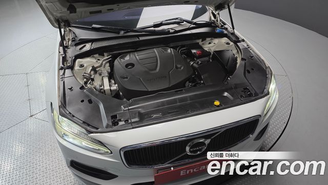 Volvo S90 D5 AWD Momentum 2017 — фото 6