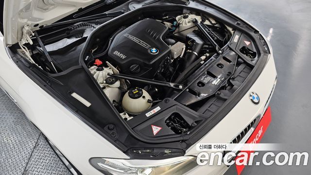 BMW 5 Series (F10) 528i xDrive 2015 — фото 6