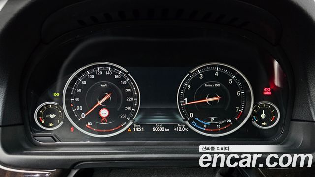 BMW 5 Series (F10) 528i xDrive 2015 — фото 8