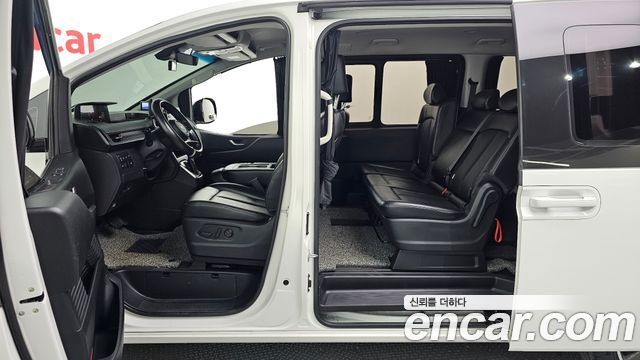 Hyundai Staria 4WD Tourer 9-Seater Modern 2022 — фото 11