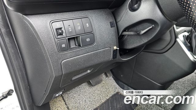 Hyundai Staria 4WD Tourer 9-Seater Modern 2022 — фото 13