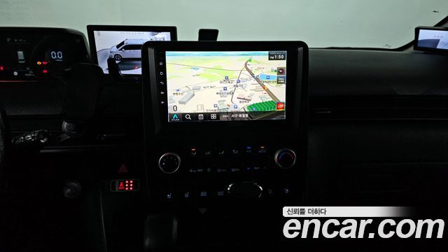 Hyundai Staria 4WD Tourer 9-Seater Modern 2022 — фото 15