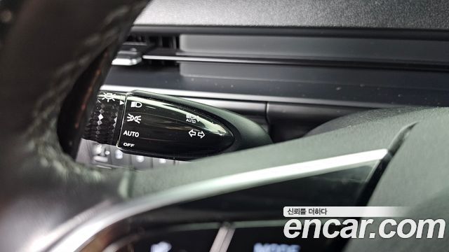 Hyundai Staria 4WD Tourer 9-Seater Modern 2022 — фото 18