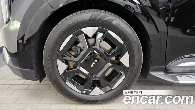 Kia Carnival (IV) Gasoline 4-Seater Hi Limousine Signature 2024 — фото 5