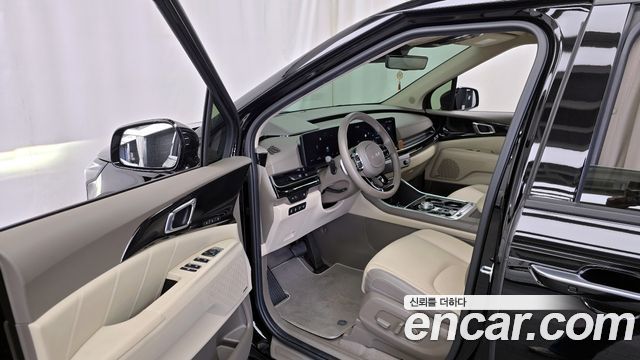 Kia Carnival (IV) Gasoline 4-Seater Hi Limousine Signature 2024 — фото 10