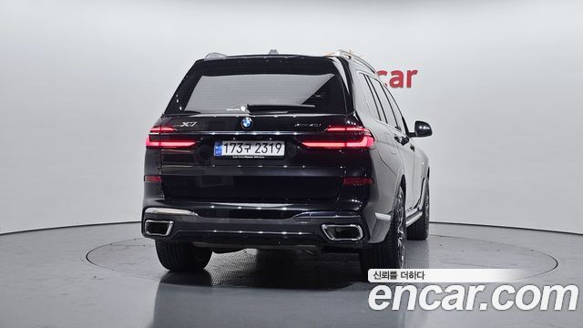 BMW X7 (G07) xDrive 40i M Sport 6STR 2025 — фото 4