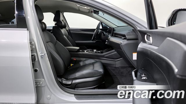 Kia K5 Hybrid (III) Prestige 2025 — фото 10