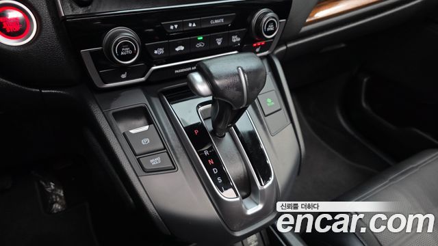 Honda CR-V (V) 1.5 Touring 4WD 2017 — фото 9