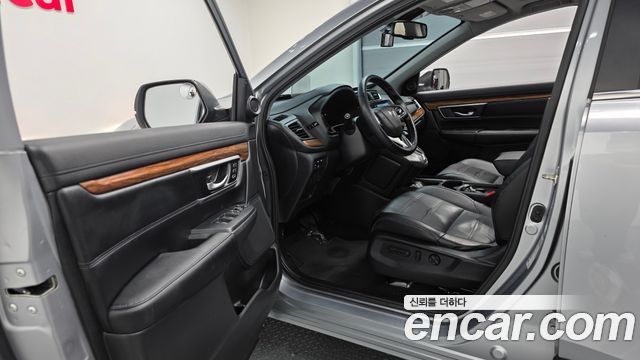 Honda CR-V (V) 1.5 Touring 4WD 2017 — фото 10