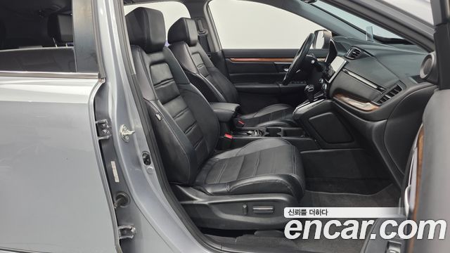Honda CR-V (V) 1.5 Touring 4WD 2017 — фото 11