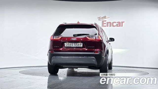 Jeep Cherokee (KL) 2.4 Limited AWD 2020 — фото 4