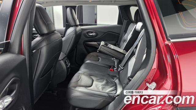Jeep Cherokee (KL) 2.4 Limited AWD 2020 — фото 12