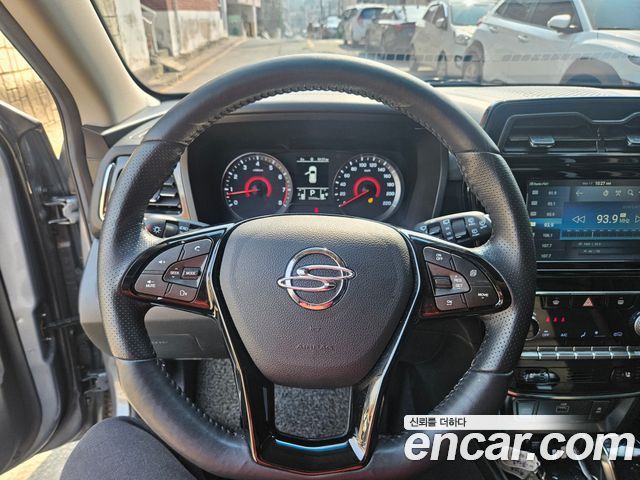KG Mobility (SsangYong) Very New Tivoli Gasoline 1.5 2WD V7 2023 — фото 23