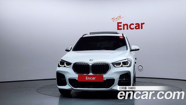 BMW X1 (F48) xDrive 20i M Sport 2021 — фото 3