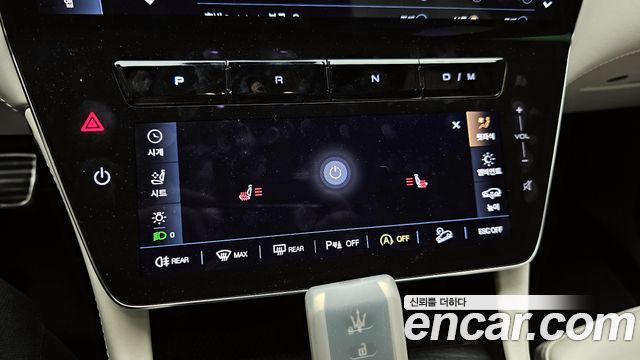 Maserati Grecale 2.0 AWD Modena 2023 — фото 17
