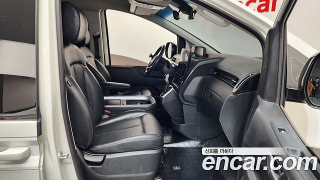 Hyundai Staria Cargo 5-Seater Modern 2022 — фото 11